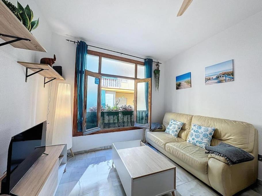 Urban Oasis Apartment Estepona Bagian luar foto