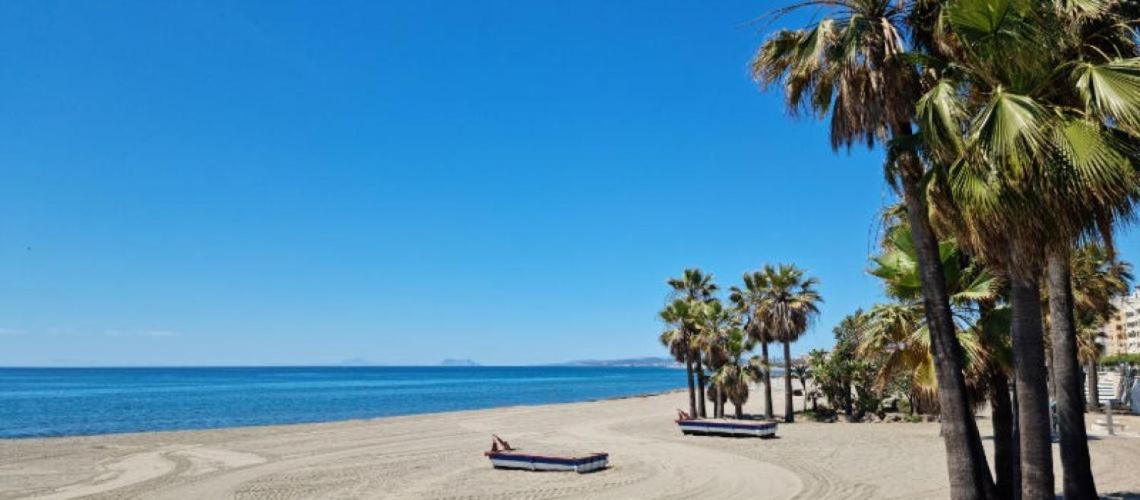 Urban Oasis Apartment Estepona Bagian luar foto
