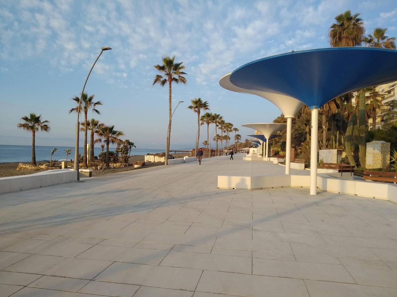 Urban Oasis Apartment Estepona Bagian luar foto